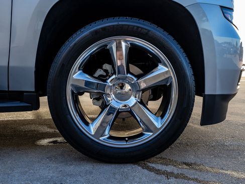 Used 2018 Chevrolet Tahoe LS image 11