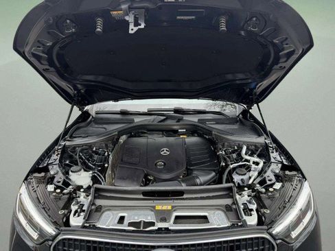 Certified 2026 Mercedes-Benz GLC 300 GLC 300 image 33