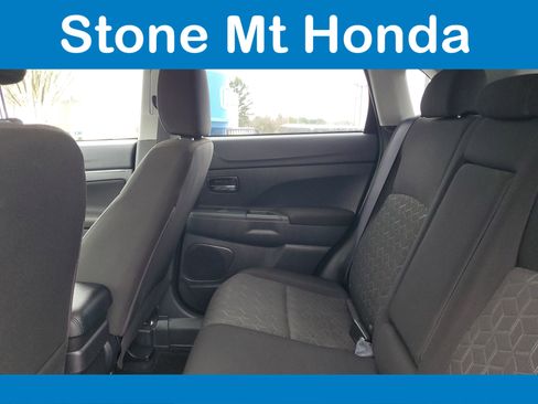 Used 2023 Mitsubishi Outlander Sport image 11