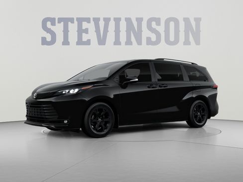New 2026 Toyota Sienna XLE Woodland Edition AWD/4WD image 2
