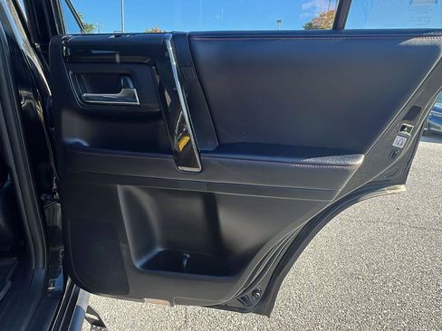 Used 2023 Toyota 4Runner TRD Off-Road Premium w/ Off Road Premium Plus Package image 14