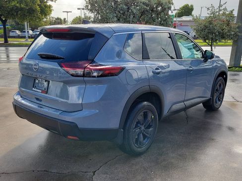 New 2026 Nissan Rogue SV image 7