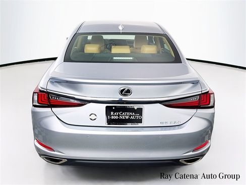 Certified 2023 Lexus ES 350 w/ Premium Package image 6