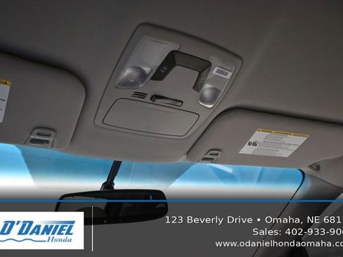 Used 2017 Toyota Sienna LE FWD image 30