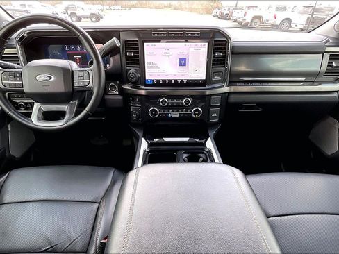 Used 2024 Ford F350 Lariat w/ Lariat Ultimate Package image 7