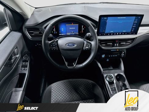 Used 2023 Ford Escape Active w/ Tech Pack #1 AWD/4WD image 25