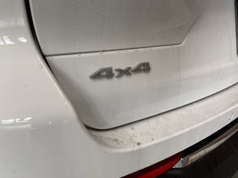 New 2025 Jeep Grand Cherokee L Limited w/ Trailer Tow Package image 23