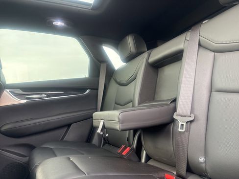 Used 2022 Cadillac XT5 Premium Luxury w/ Technology Package FWD image 38