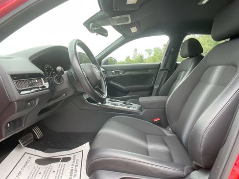 Used 2025 Honda Civic Sport image 12