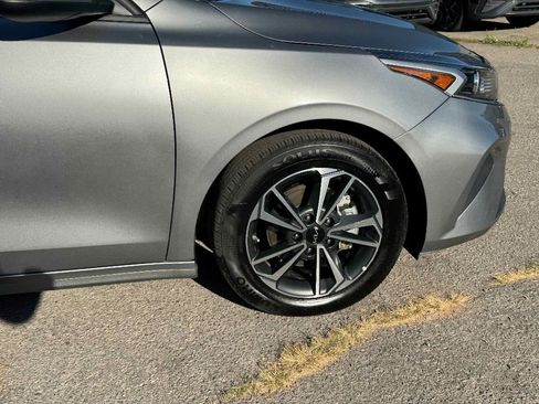 Used 2024 Kia Forte LXS image 9