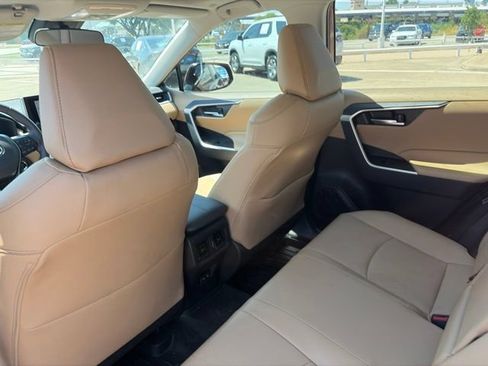 Used 2024 Toyota RAV4 XLE Premium AWD/4WD image 10