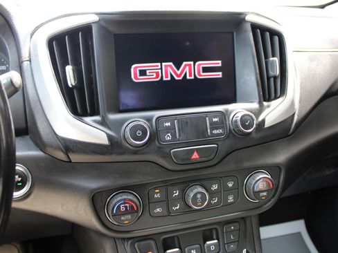 Used 2020 GMC Terrain SLT image 27