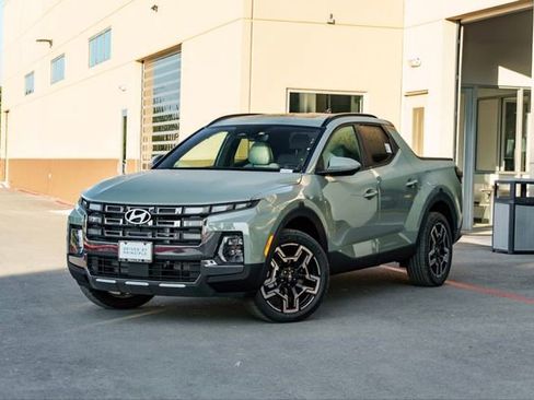 New 2025 Hyundai Santa Cruz Limited AWD/4WD image 2
