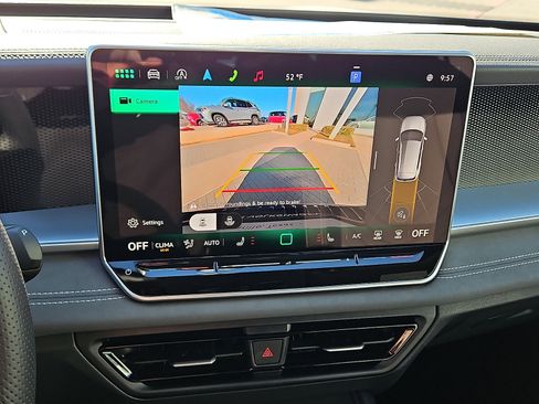 New 2025 Volkswagen Tiguan SE R-Line image 15