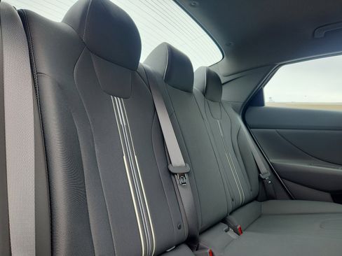 Certified 2023 Hyundai Elantra SEL w/ Convenience Package FWD image 29