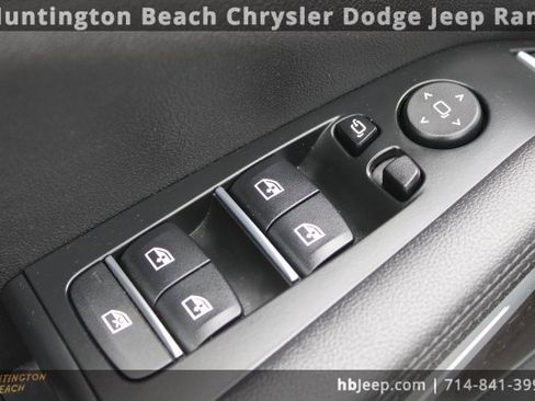 Used 2022 BMW X5 sDrive40i w/ Premium Package image 11