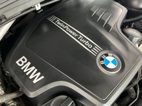 Used 2017 BMW X3 xDrive28i AWD/4WD image 12