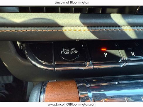 New 2025 Lincoln Aviator Black Label image 30