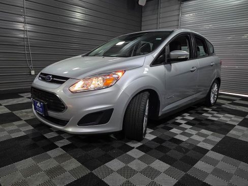 Used 2017 Ford C-MAX SE image 38