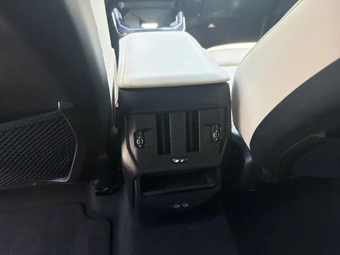 Used 2025 BMW X3 xDrive30i AWD/4WD image 19