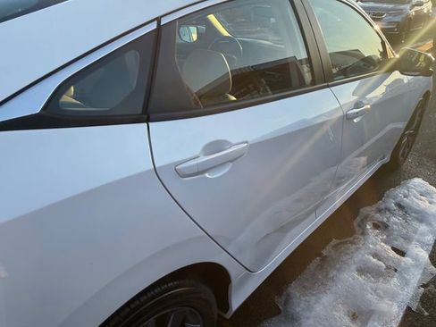 Used 2020 Honda Civic EX-L image 19