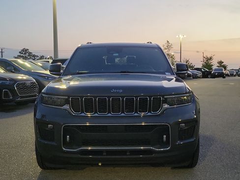 Used 2023 Jeep Grand Cherokee L Overland image 2