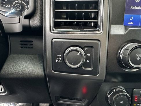 Certified 2019 Ford F150 XLT w/ Equipment Group 302A Luxury image 24