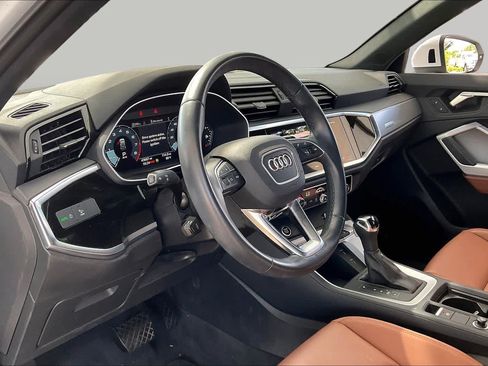 Used 2023 Audi Q3 2.0T Premium w/ Convenience Package AWD/4WD image 18