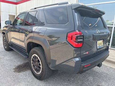 Used 2025 Toyota 4Runner TRD Off-Road Premium image 2
