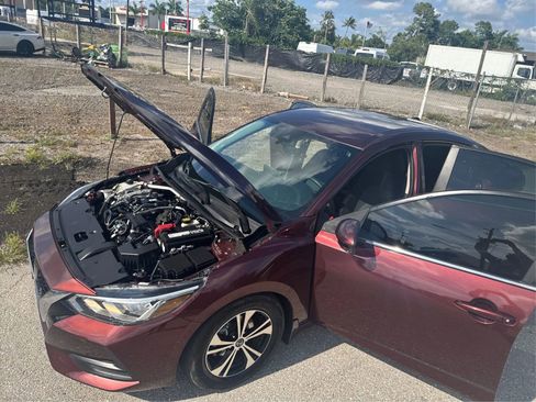 Used 2020 Nissan Sentra SV w/ Electronics Package FWD image 12