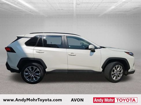 Certified 2022 Toyota RAV4 XLE Premium FWD image 8