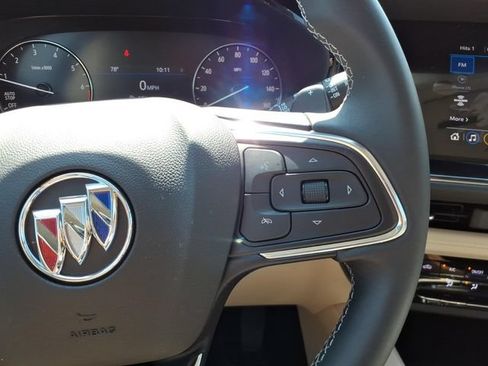 Used 2023 Buick Envision Preferred FWD image 10