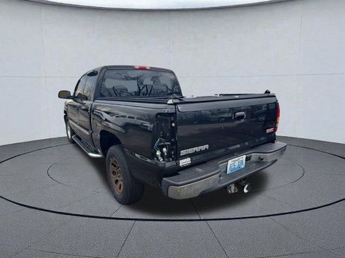 Used 2006 GMC Sierra 1500 SLT w/ Light Duty Power Package image 3