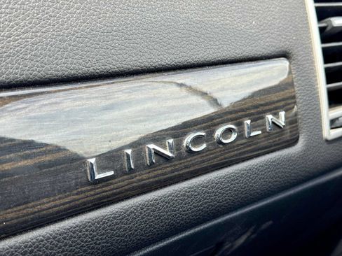 Used 2009 Lincoln MKX 2WD image 21
