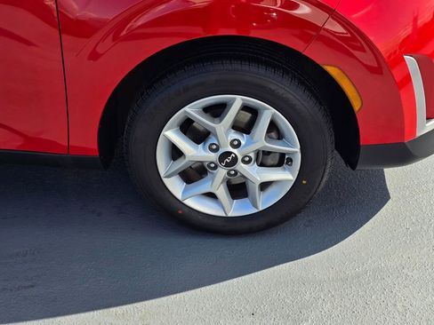 Certified 2023 Kia Soul LX w/ Option Group 015 FWD image 11