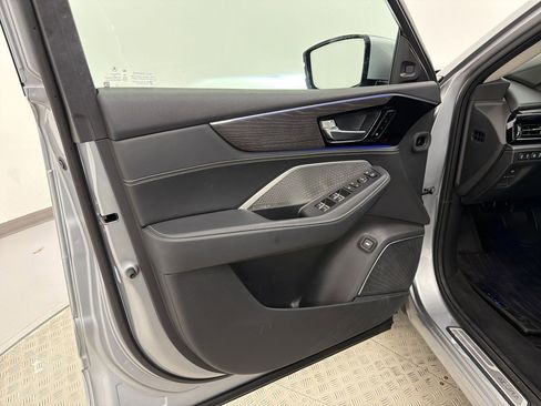 Used 2023 Acura MDX SH-AWD w/ Advance Package image 22