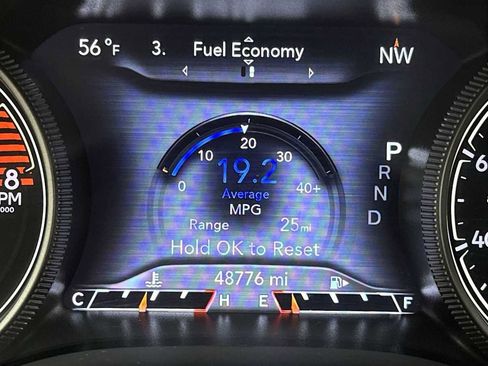 Used 2020 Jeep Cherokee Trailhawk w/ Cold Weather Group image 17