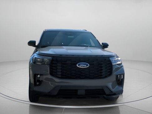 New 2026 Ford Explorer ST-Line w/ ST-Line Street Pack image 6