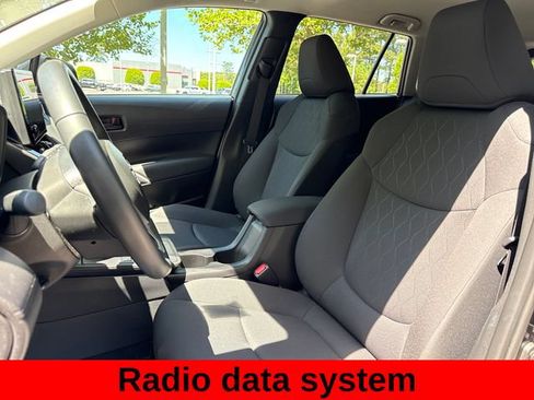 Used 2026 Toyota Corolla Cross LE FWD image 14