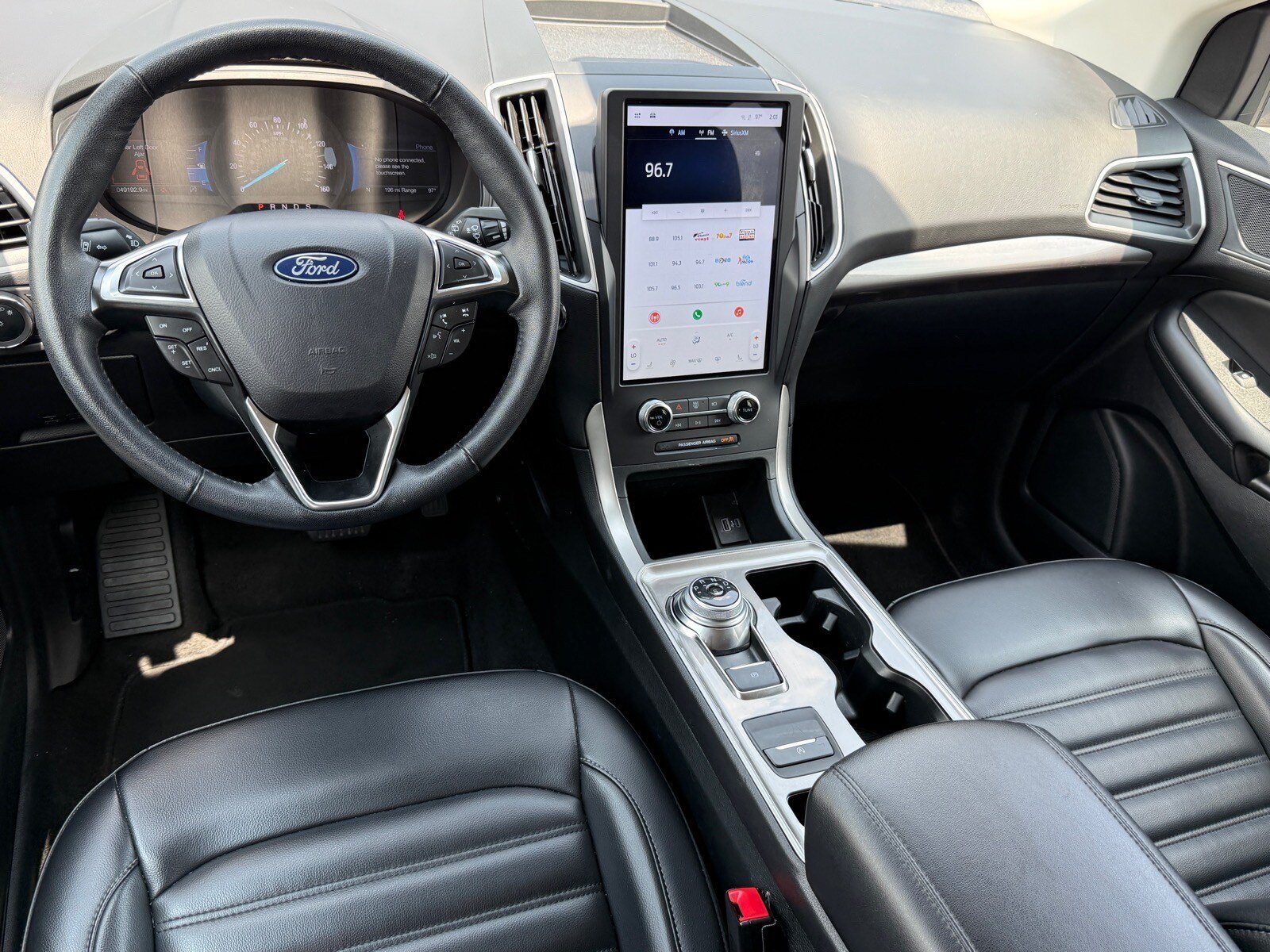 Used 2024 Ford Edge SEL AWD/4WD image 12
