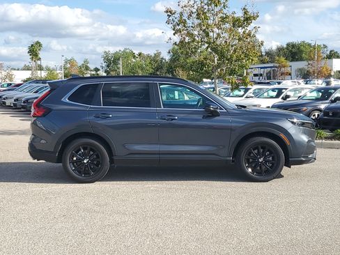 Certified 2025 Honda CR-V Sport image 3