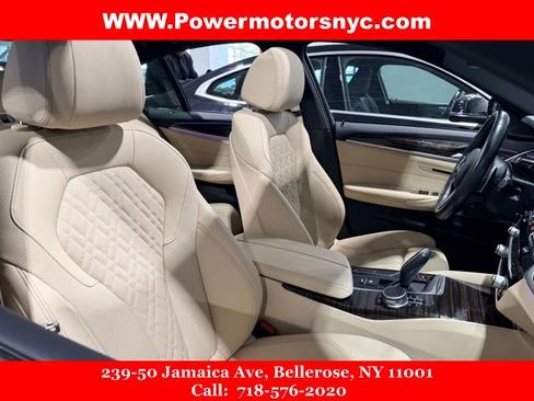 Used 2022 BMW 540i w/ M Sport Package RWD image 22