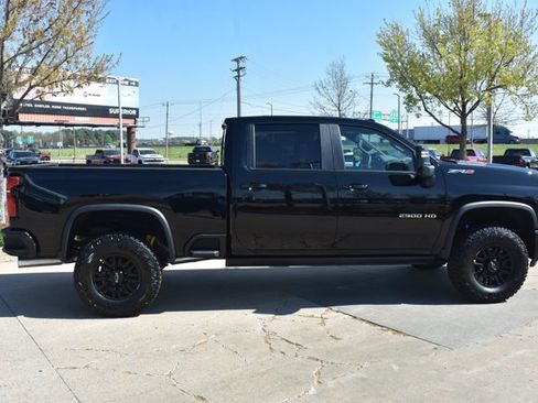 New 2026 Chevrolet Silverado 2500 ZR2 image 4