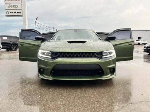 Used 2020 Dodge Charger R/T w/ Blacktop Package RWD image 11