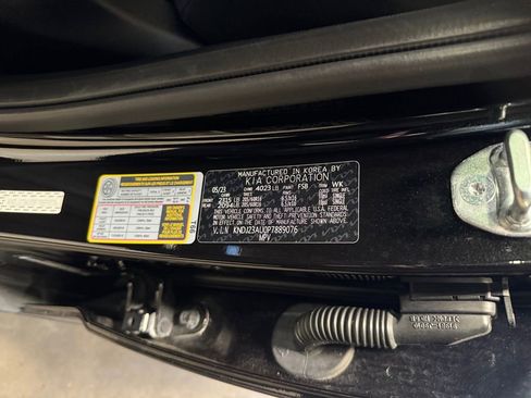 Certified 2023 Kia Soul S image 31