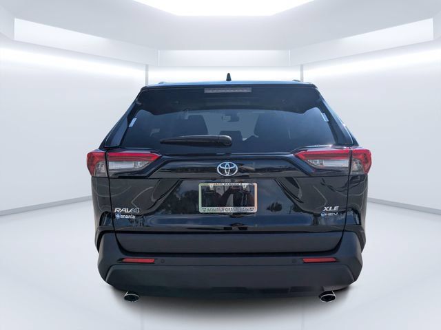 Used 2025 Toyota RAV4 XLE w/ Convenience Package AWD/4WD image 4