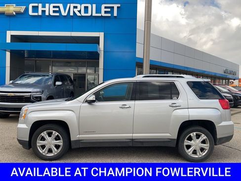 Used 2017 GMC Terrain SLT w/ Driver Alert Package I image 2