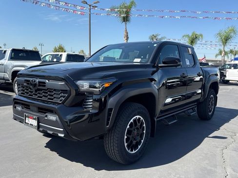 New 2026 Toyota Tacoma TRD Off-Road w/ TRD Off Road Premium Package AWD/4WD image 5