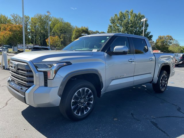 Used 2026 Toyota Tundra Limited AWD/4WD image 2
