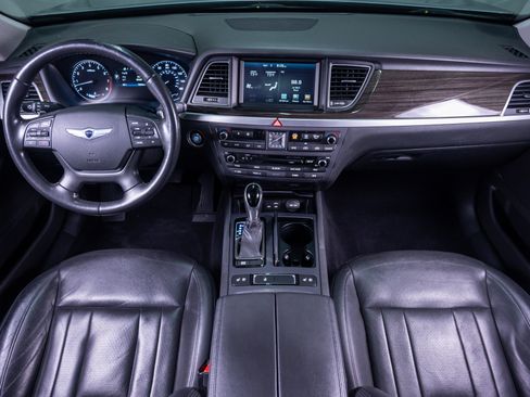 Used 2015 Hyundai Genesis 3.8 w/ Option Group 02 image 15